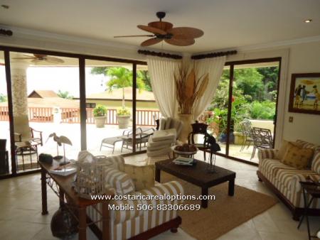 HOMES FOR SALE FARO ESCONDIDO BEACH C.R., COSTA RICA BEACH PROPERTIES IN FARO ESCONDIDO PUNTARENAS FOR SALE, COSTA RICA MLS BEACH HOMES FOR SALE PUNTARENAS FARO ESCONDIDO BEACH