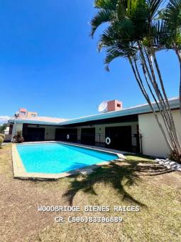 Escazu Costa Rica home for sale with pool, CR Escazu homes for sale in San Rafael with pool 