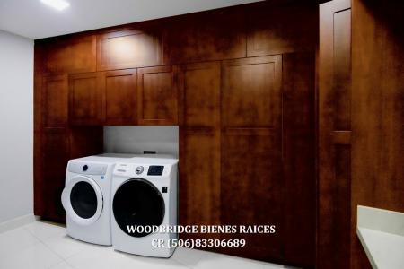 CR Escazu luxury condos for rent in Monte Plata, Escazu Monte Plata luxury furnished condominiums for rent,Costa Rica furnished luxury condominums for rent| Escazú