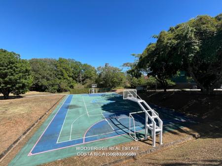 Homes for sale CR Hacienda Espinal in Alajuela, Hacienda Espinal in Alajuela homes for sale /foto basketball court