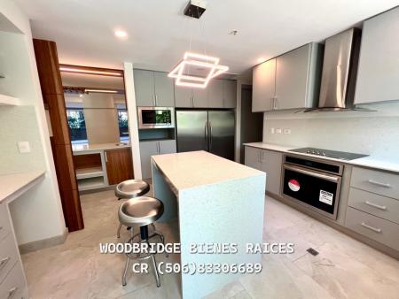 Escazú Central Park luxury condominiums for rent, Costa Rica luxury condos for rent in Central Park Escazu